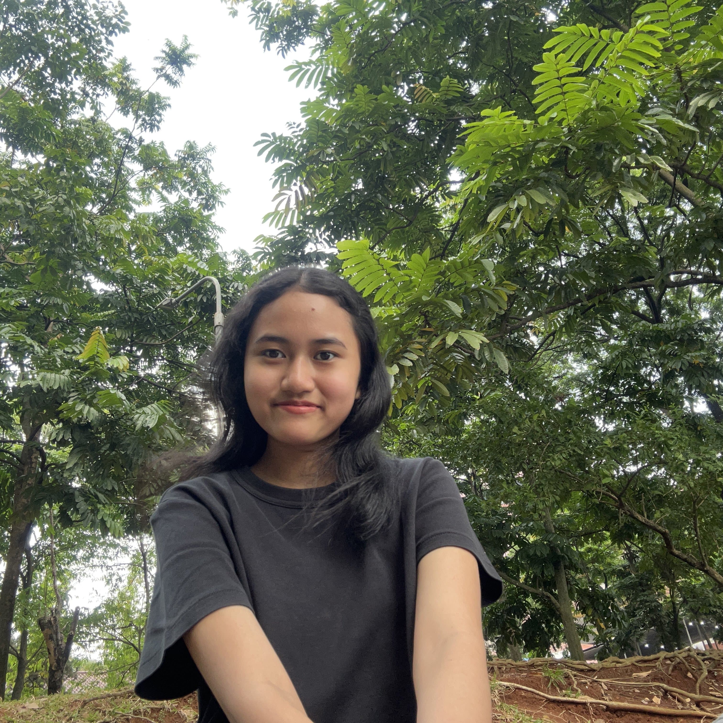 foto profil Fini
